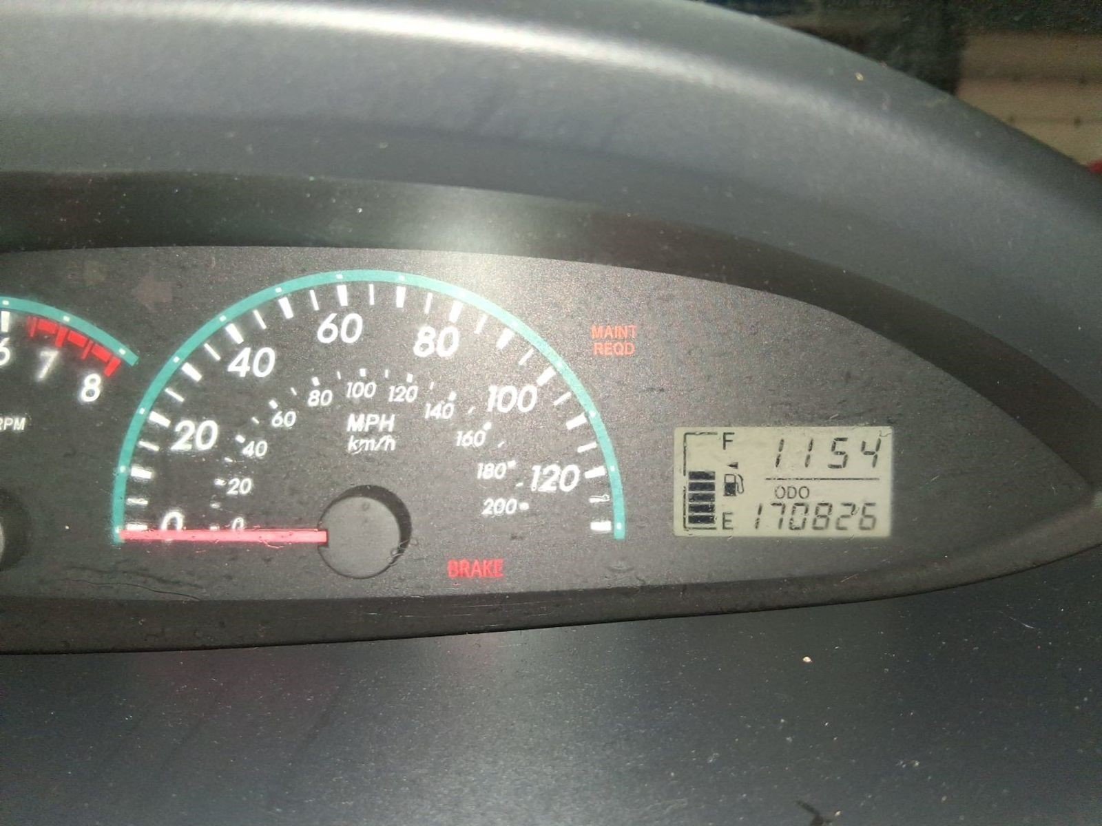 
								2010 Toyota Yaris Base full									