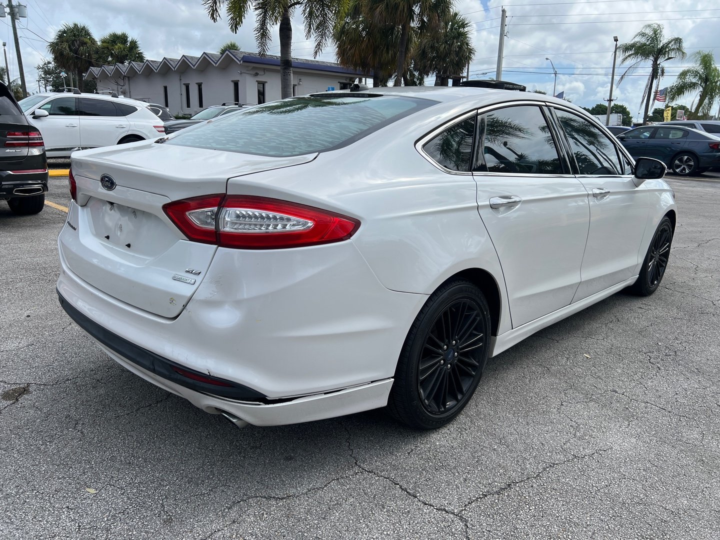 
								2014 Ford Fusion SE EcoBoost FWD full									