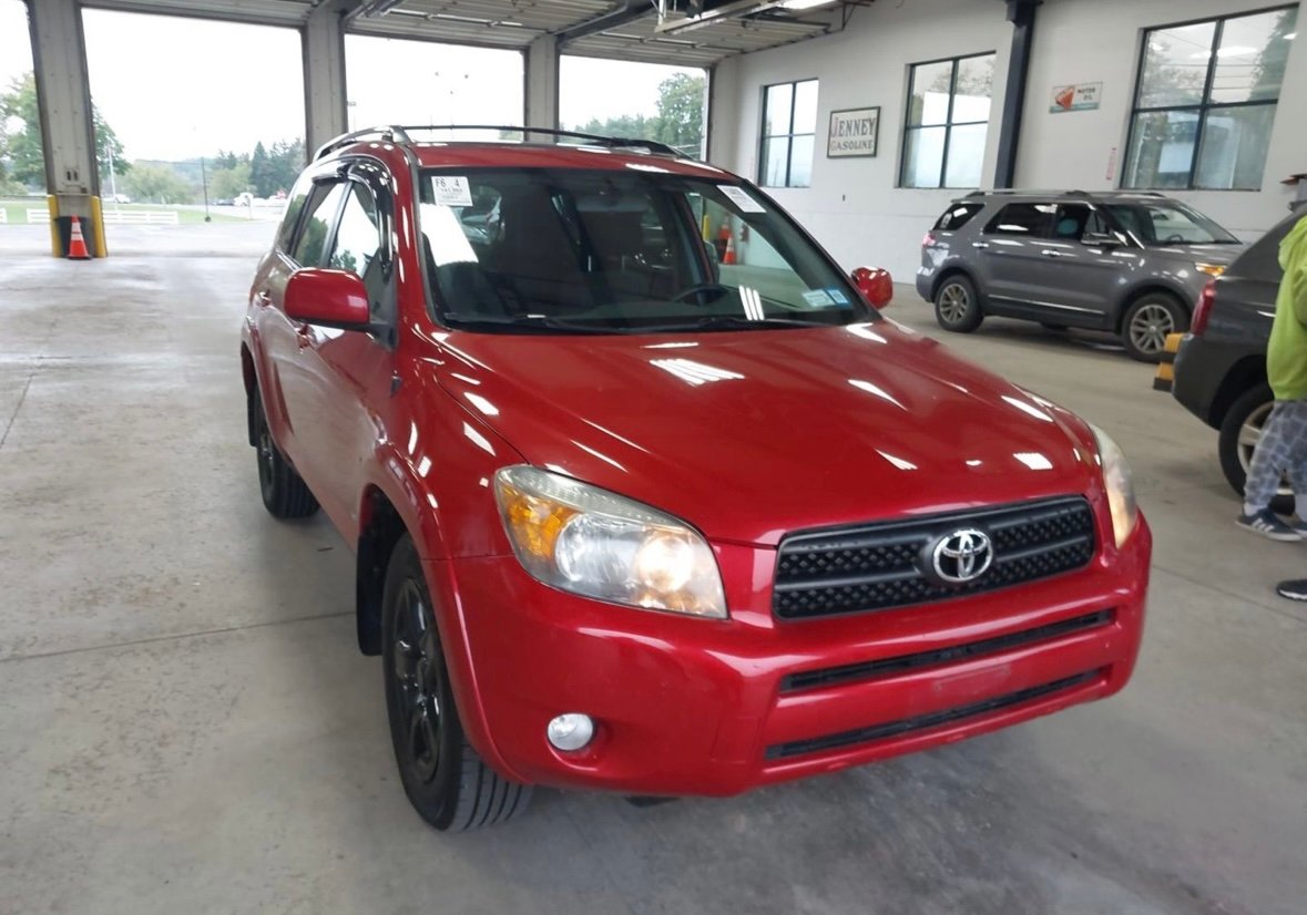 
								2012 Toyota Rav4 LE AWD full									