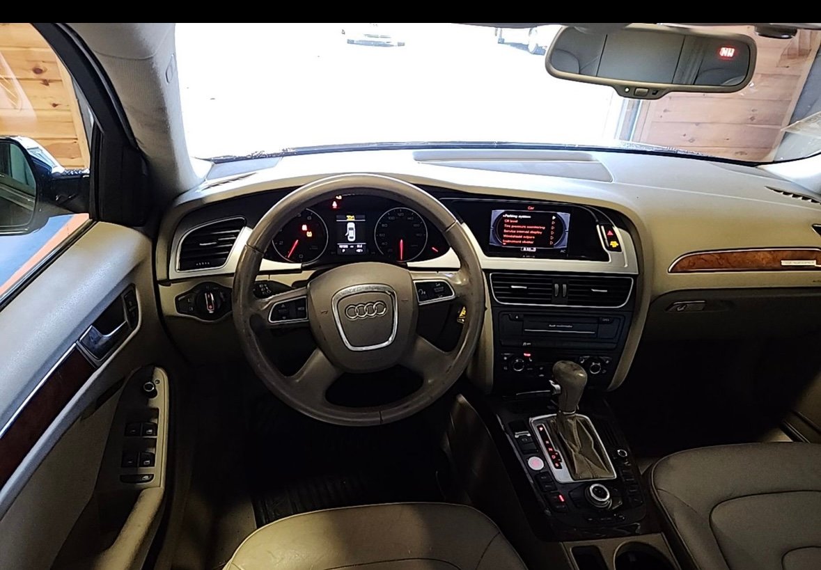 
								2012 Audi A4 2.0T Premium Plus AWD full									