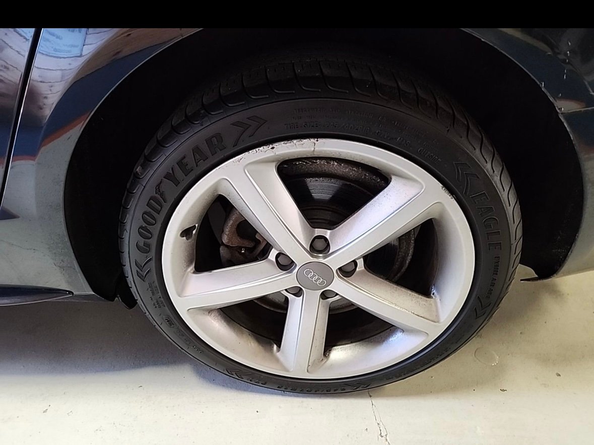 
								2012 Audi A4 2.0T Premium Plus AWD full									