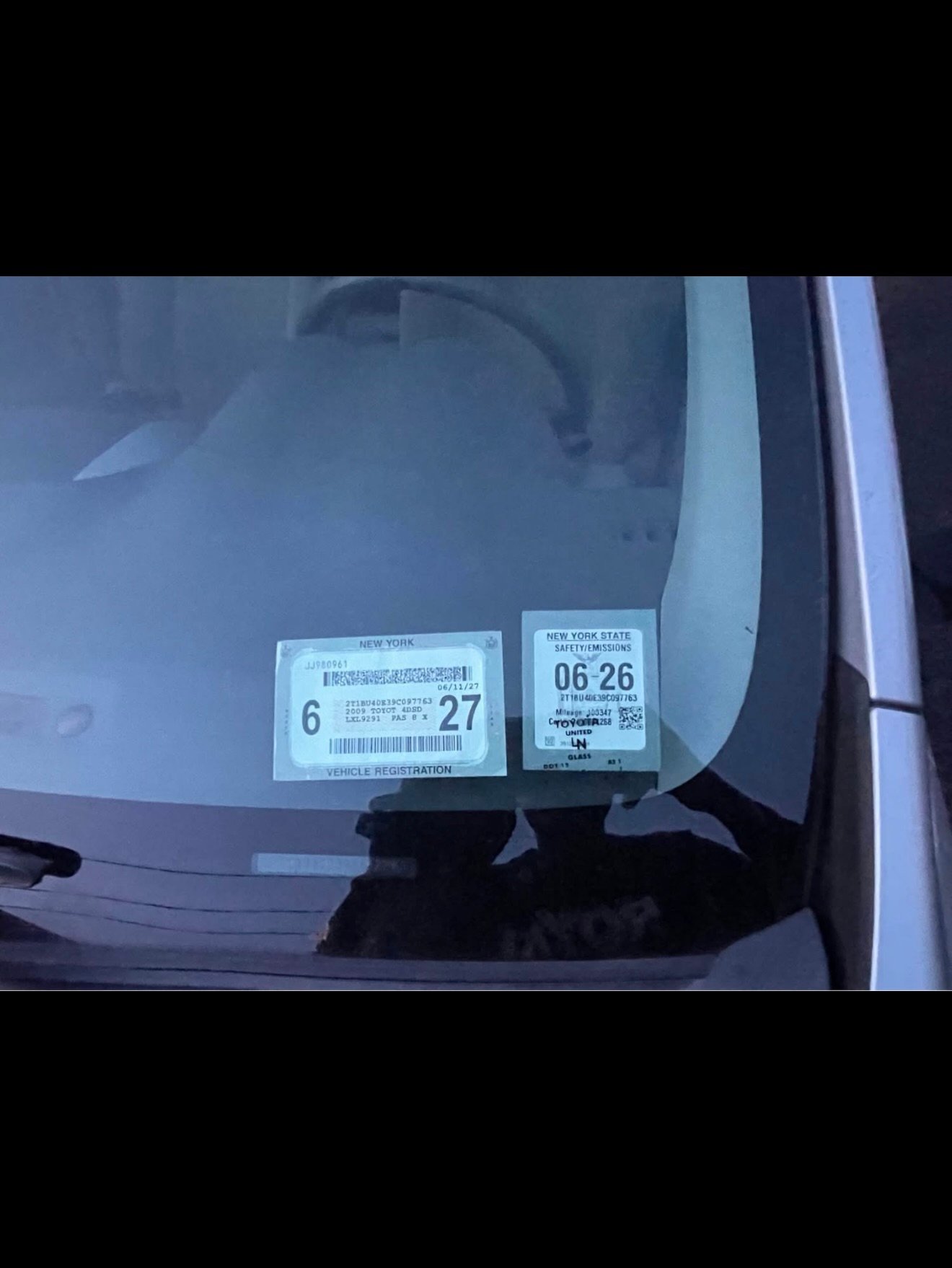 
								2009 Toyota Corolla LE FWD full									