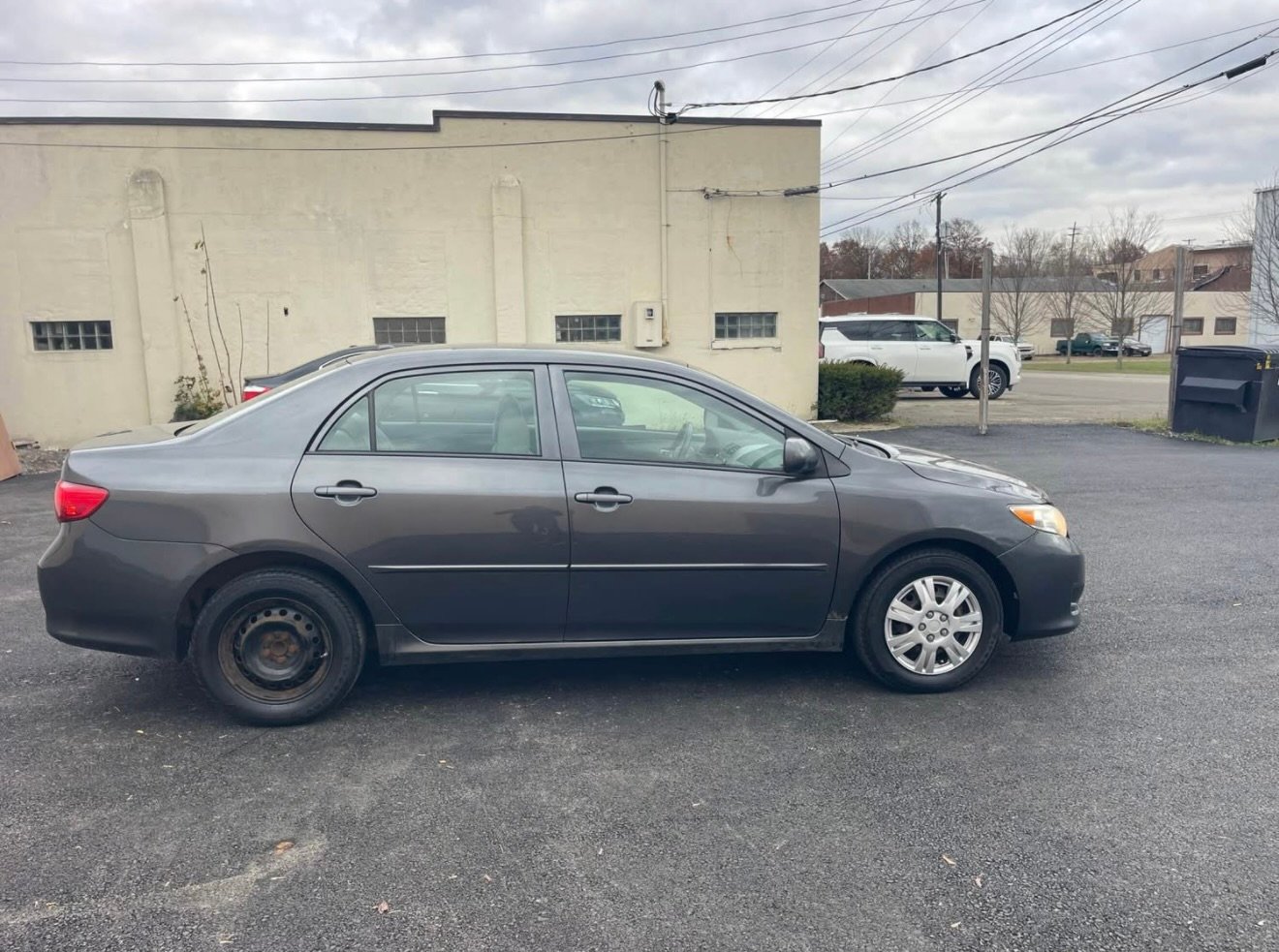 
								2010 Toyota Corolla LE FWD full									