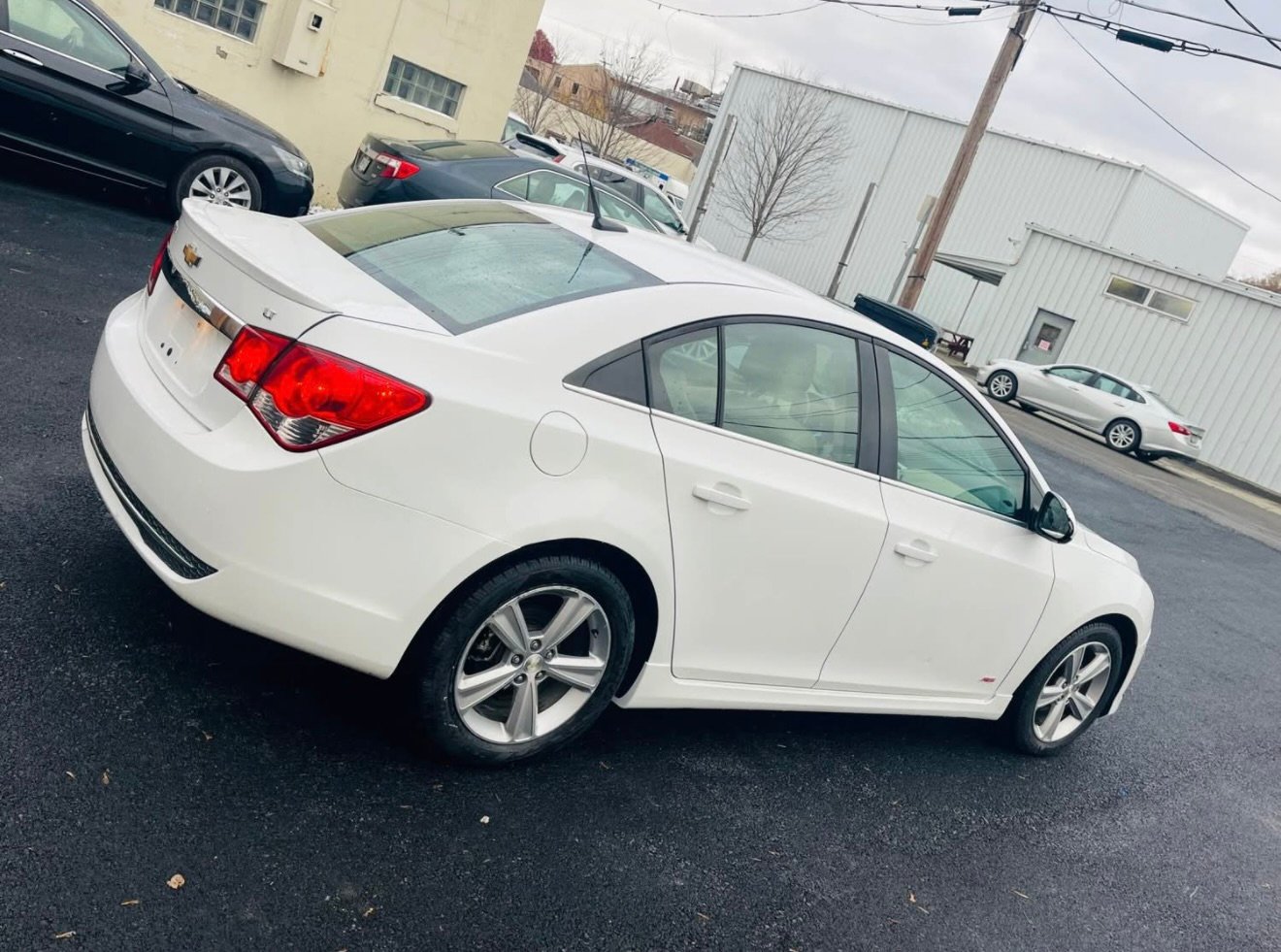 
								2014 Chevrolet Cruze 2LT FWD full									