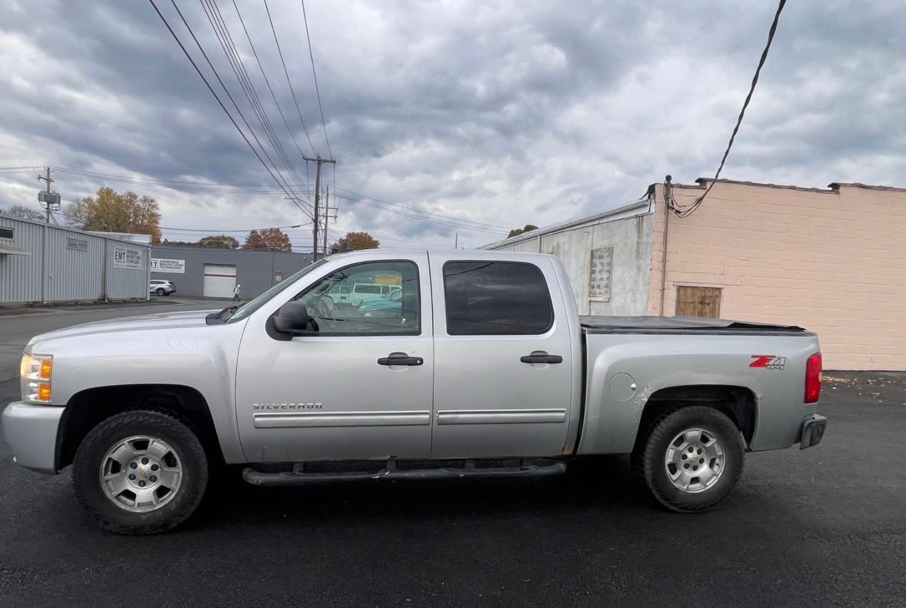 
								2010 Chevrolet Silverado 1500 LT 4WD Crew Cab full									