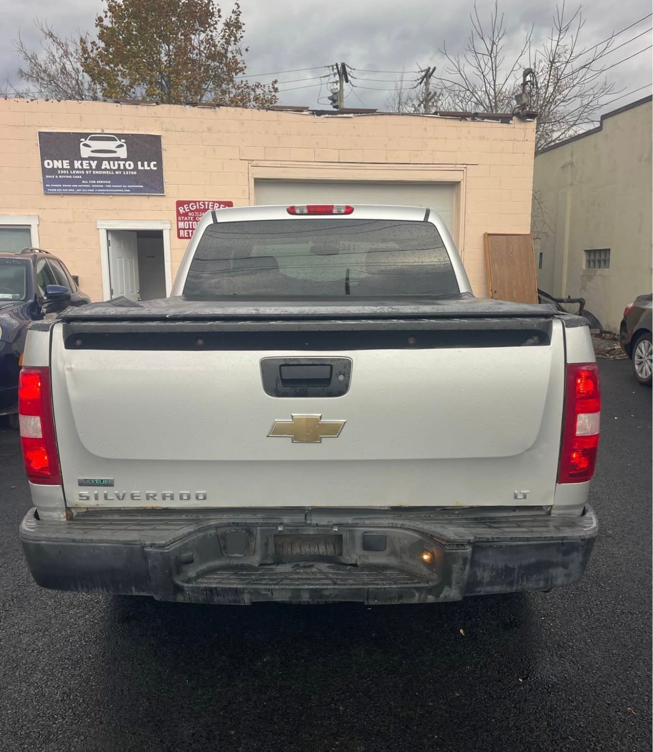 
								2010 Chevrolet Silverado 1500 LT 4WD Crew Cab full									