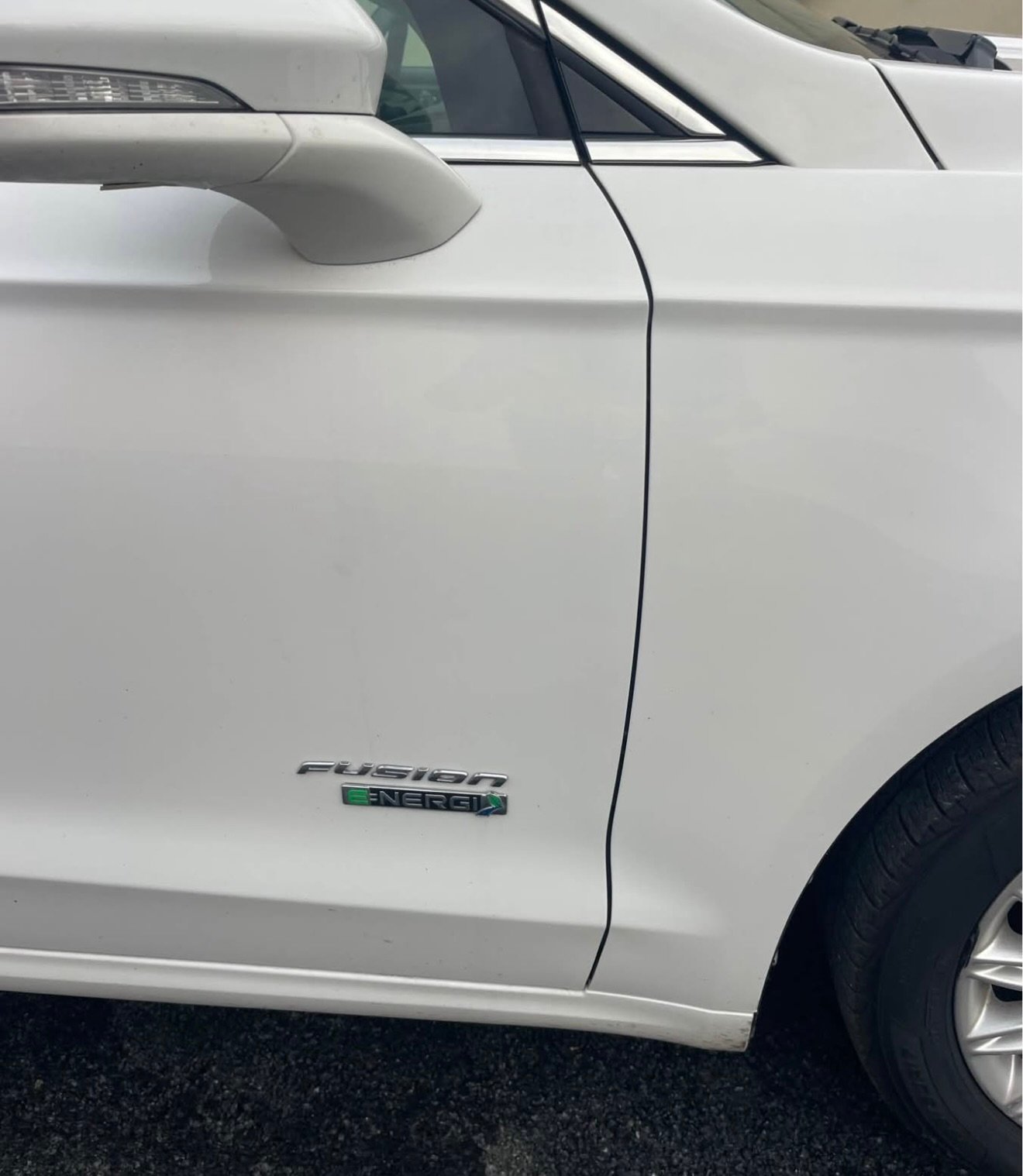 
								2014 Ford Fusion SE FWD full									