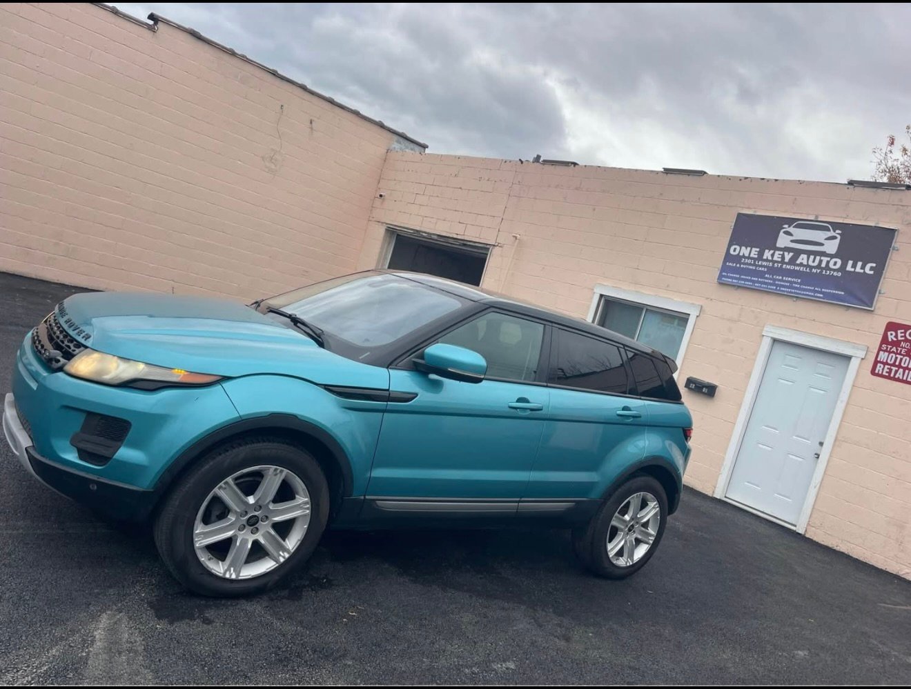 
								2013 Range Rover Evoque Pure AWD full									