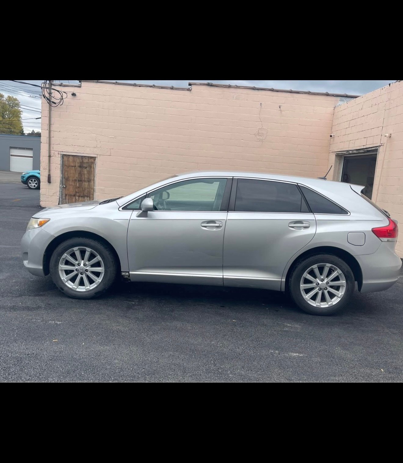 
								2010 Toyota Venza Base full									