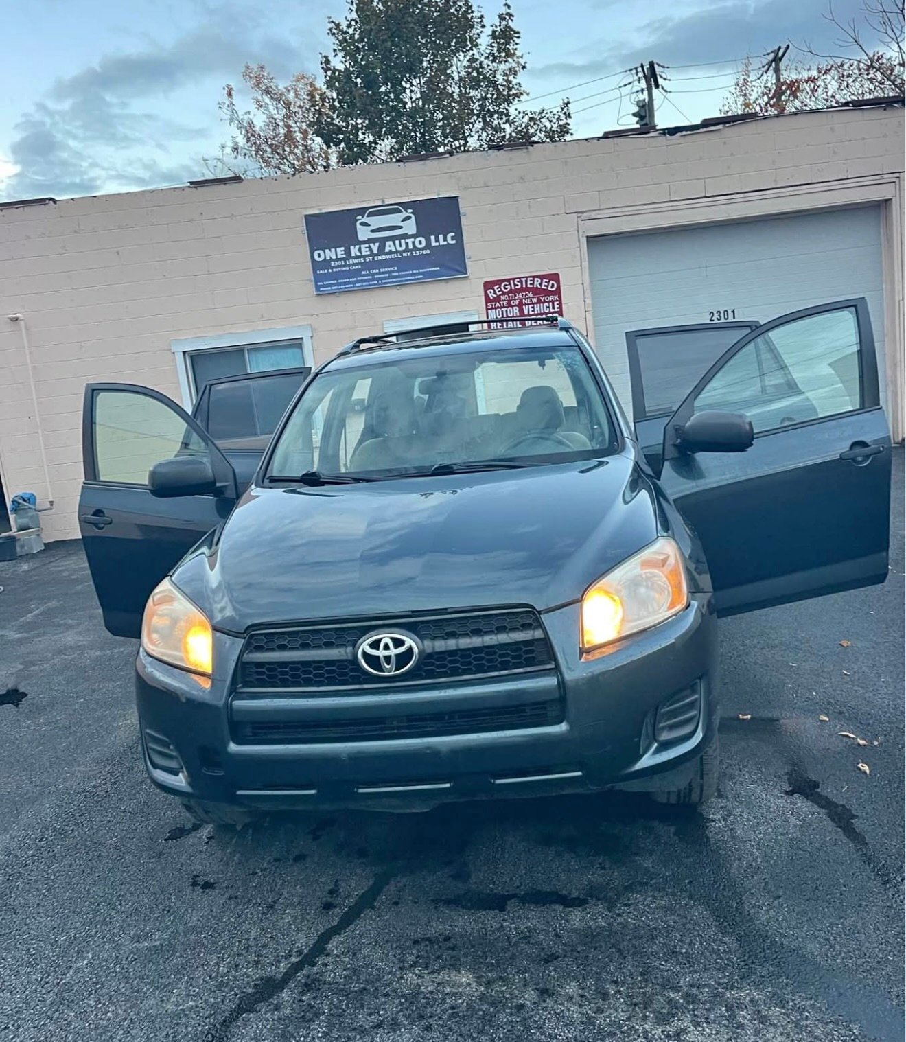 
								2008 Toyota Rav4 FWD full									