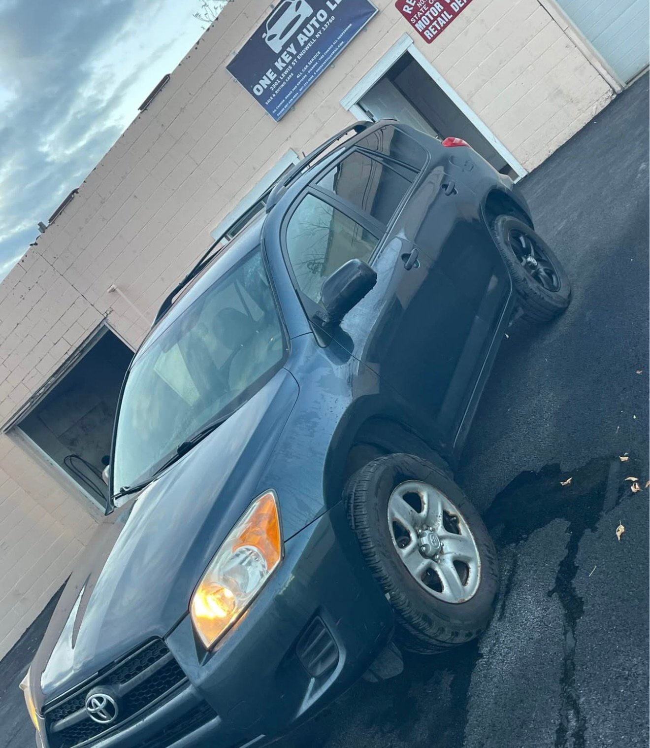
								2008 Toyota Rav4 FWD full									