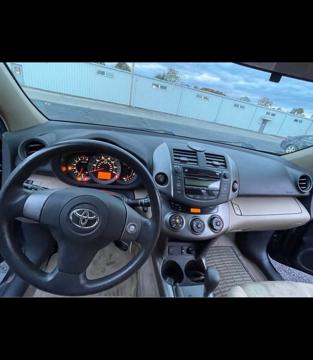 
								2008 Toyota Rav4 FWD full									