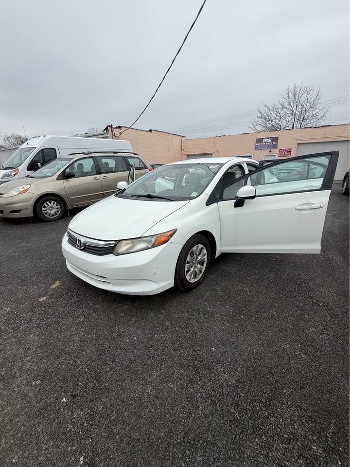 
								2012 toyota camry full									